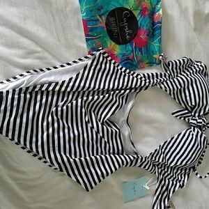 Cupshe black and white swim suit, NWT